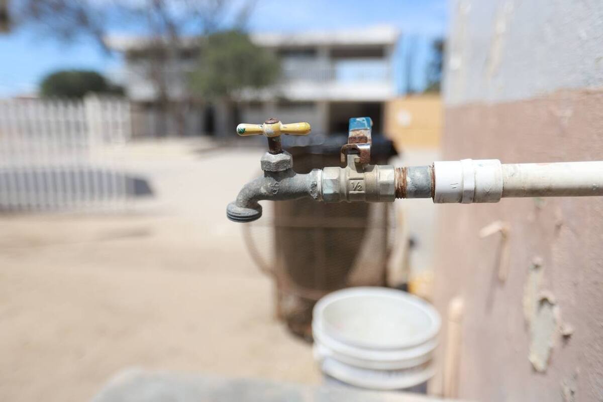 ‘Pega’ a vecinos falta de agua potable