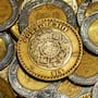 Nueva moneda de 10 pesos ya es oficial; ¿Qué pasará con las piezas actuales y cuándo dejarán de circular?