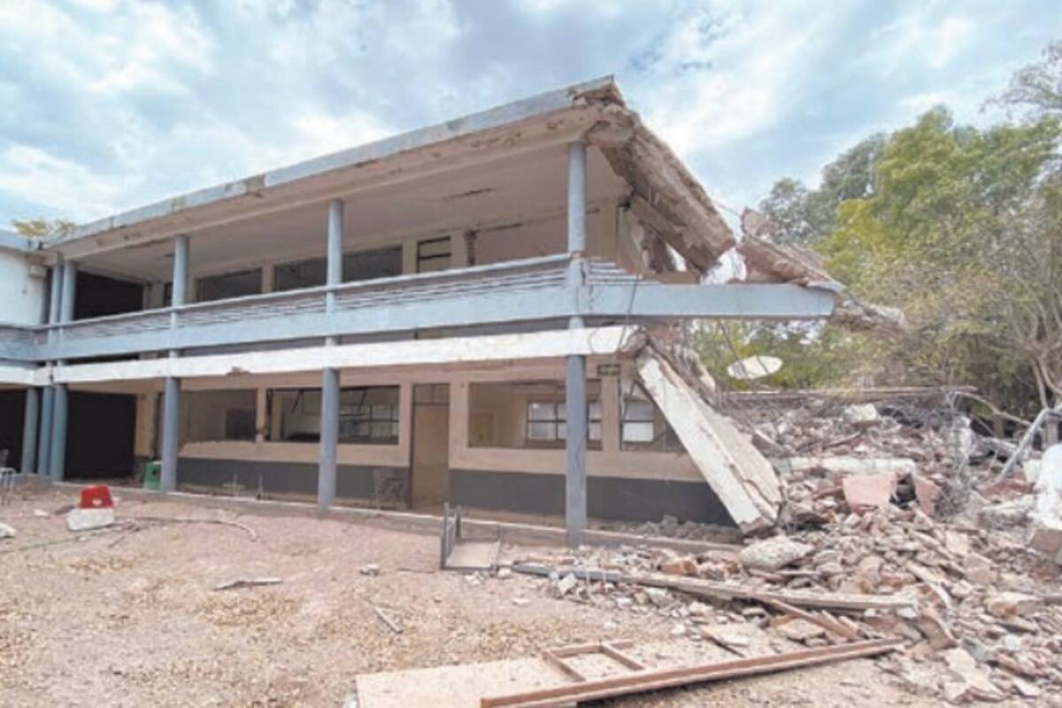 Demuelen antigua escuela de Cajeme