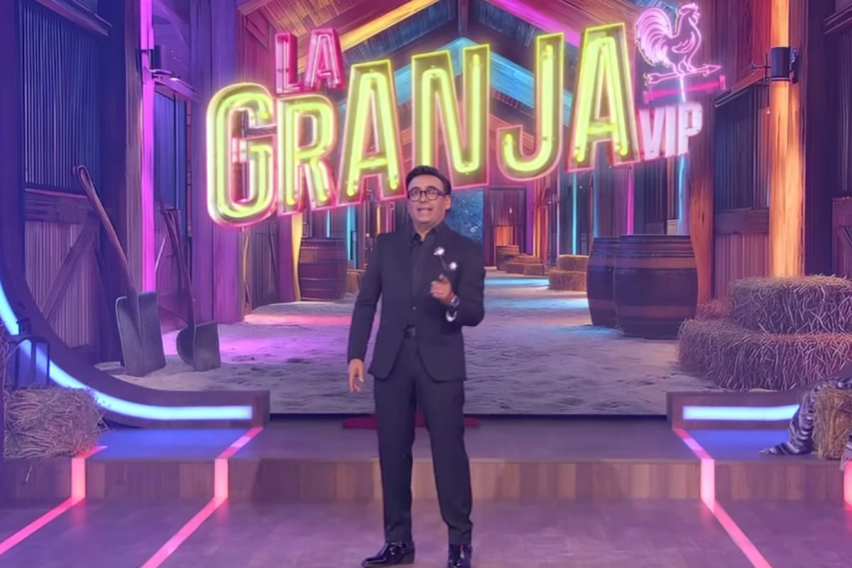 Exigen la salida de Adal Ramones en La Granja VIP tras polémico error en la primera gala de nominación