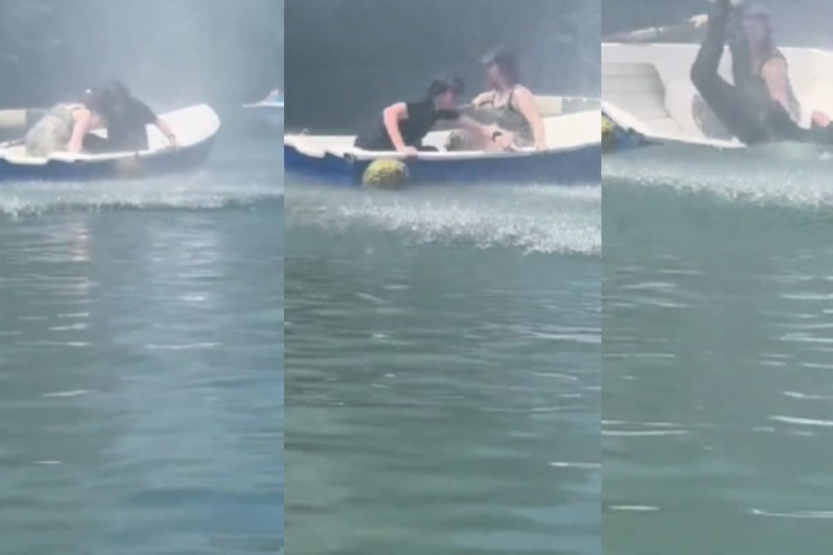 Graban a pareja teniendo una cita romántica en las lanchas acuáticas, pero terminan resbalando y cayendo al agua
