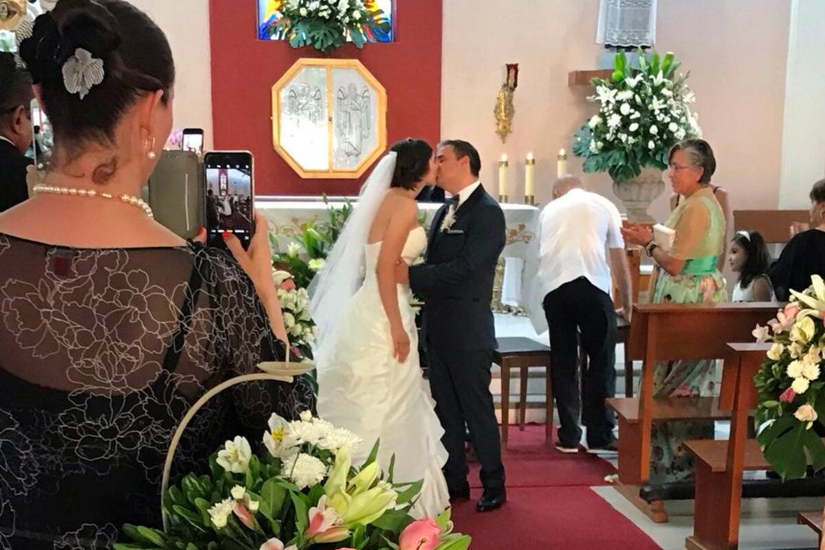 Identifican a recién casados que murieron cuando Joao Maleck los chocó