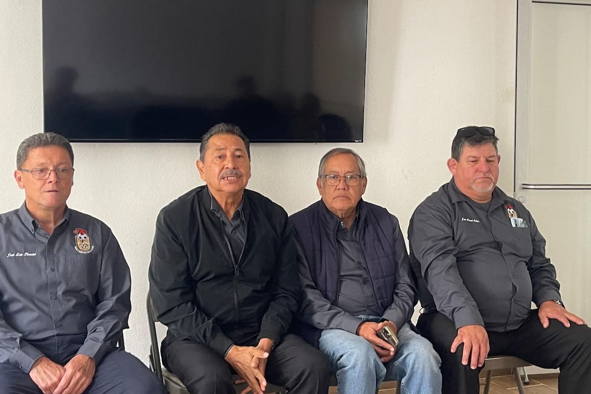 Reconocen a los Protagonistas de la Historia del Fútbol Rosaritense