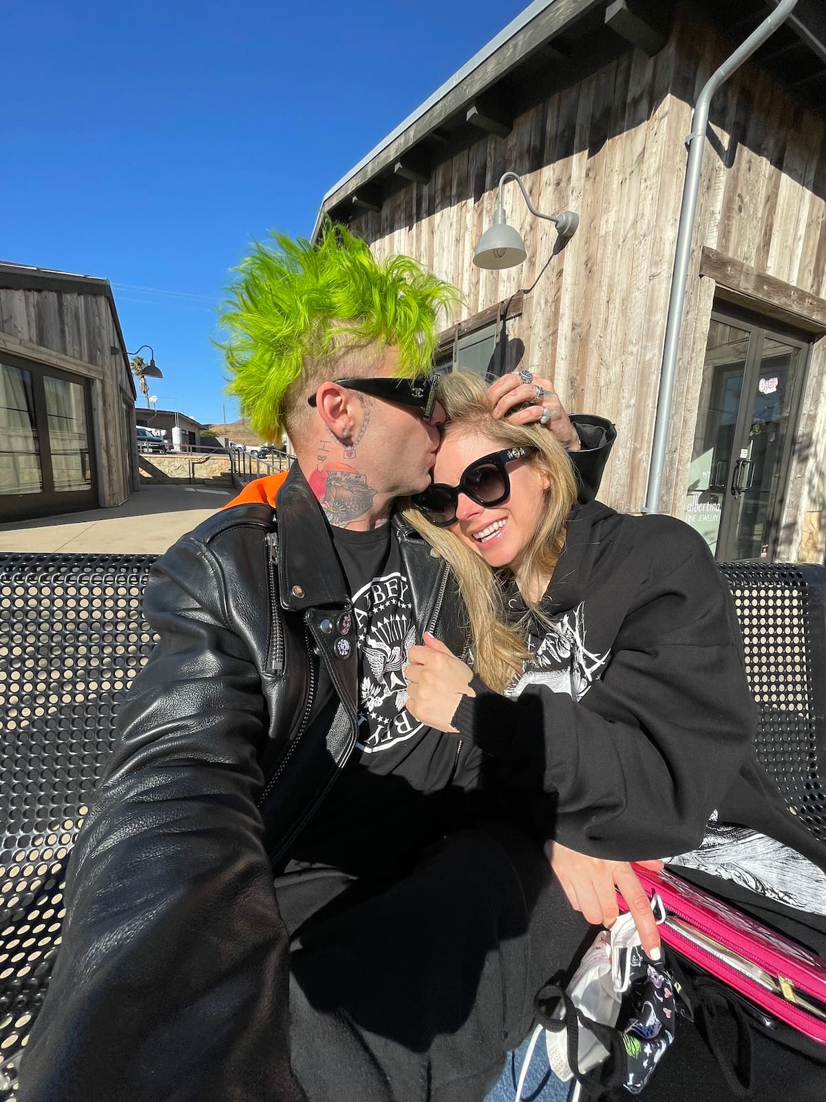 Mod Sun y Avril Lavigne | Cuenta de X: @MODSUN