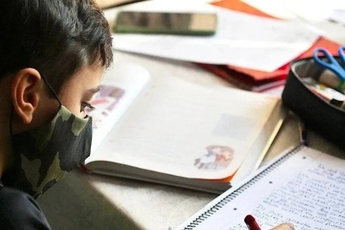 Establecen medidas preventivas para planear regreso a clases presenciales seguro