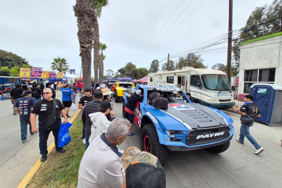 Están en pláticas para llevar la carrera Baja 1000 al cine
