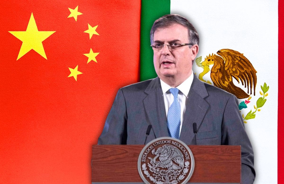 El secretario de Economía, Marcelo Ebrard, defendió los aranceles a productos chinos al señalar que buscan equilibrar la competencia para la industria mexicana. | Foto: Especial GH