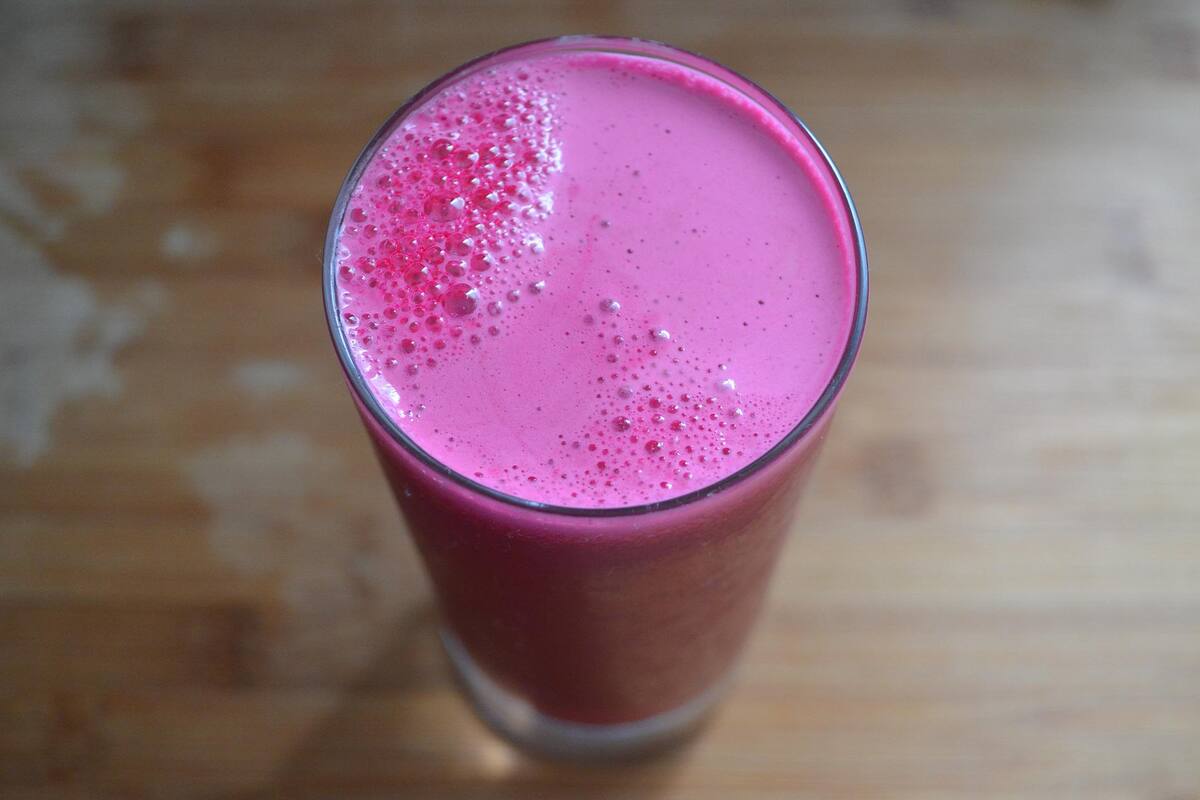 Estudio: El jugo de betabel podría ayudar a las personas con enfermedad coronaria