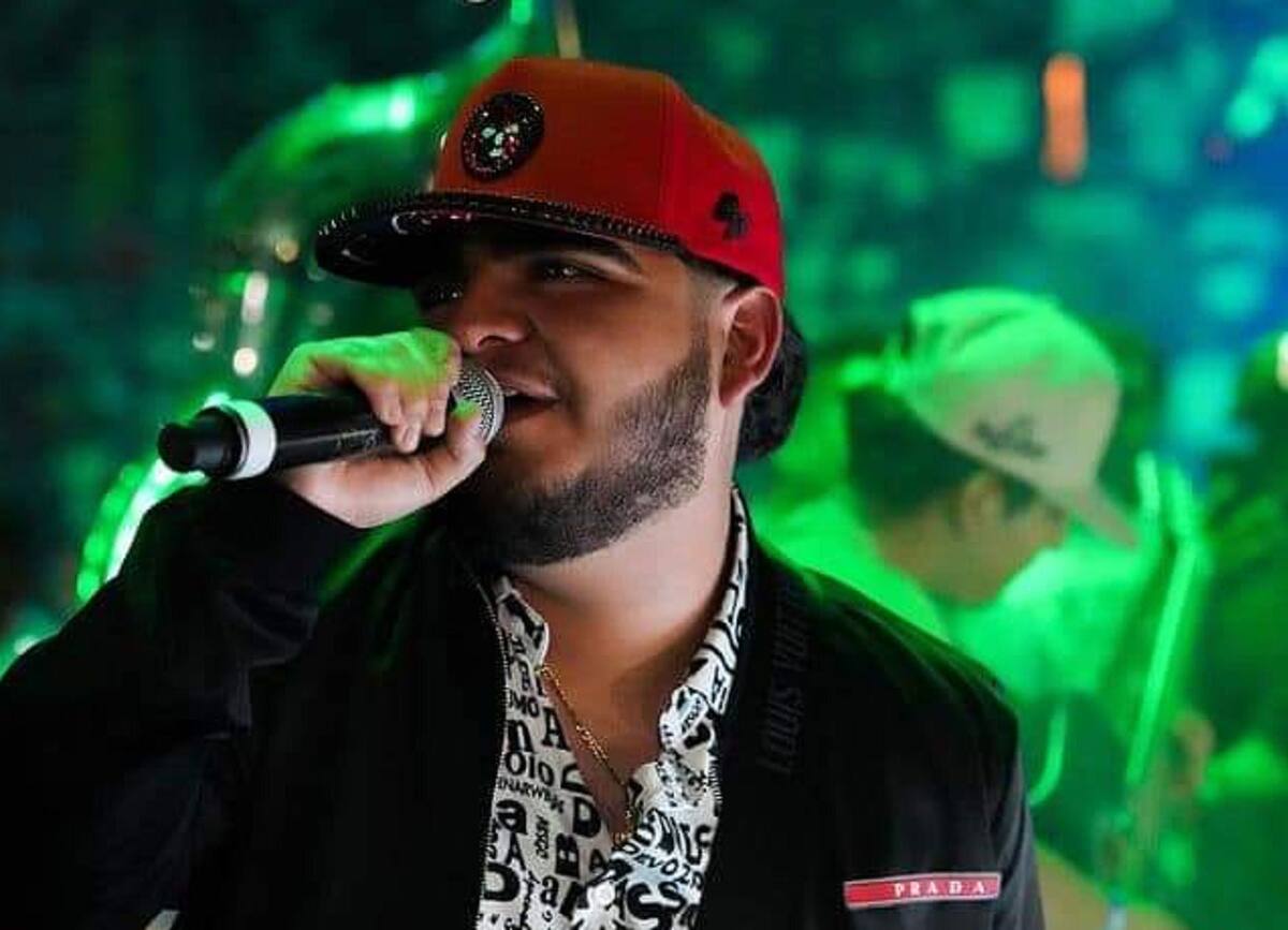 Chuy Montana, cantante de corridos tumbados.