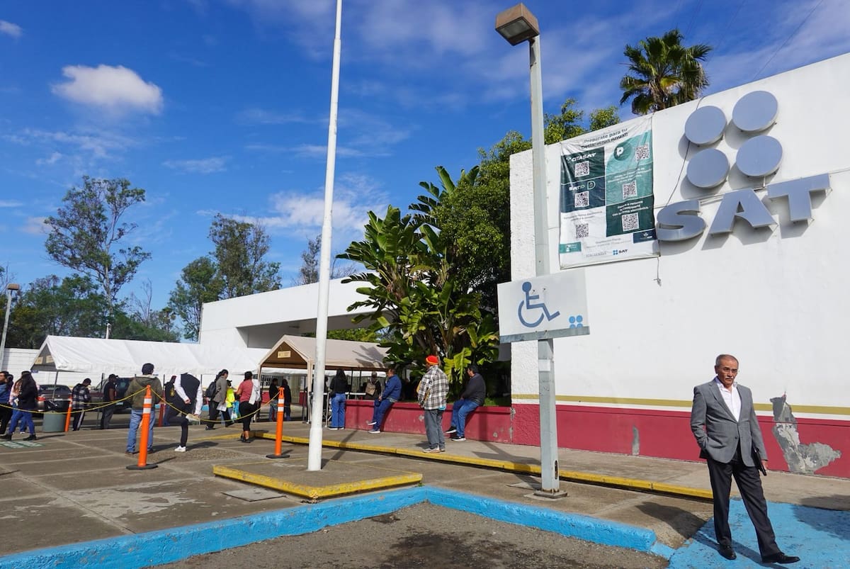 El SAT ofrece plantillas y guías dentro del mismo portal para completar el trámite. Foto: Border Zoom