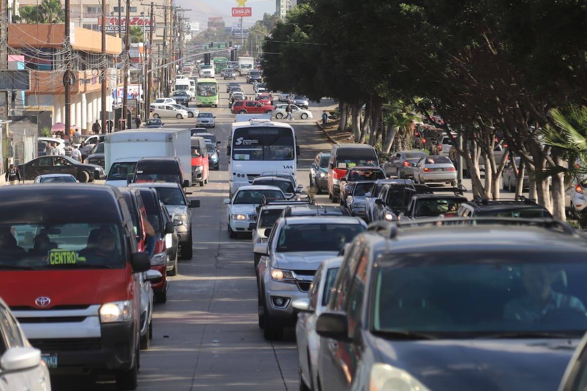 Vigila IMOS unidades que circulan en el bulevar Agua Caliente