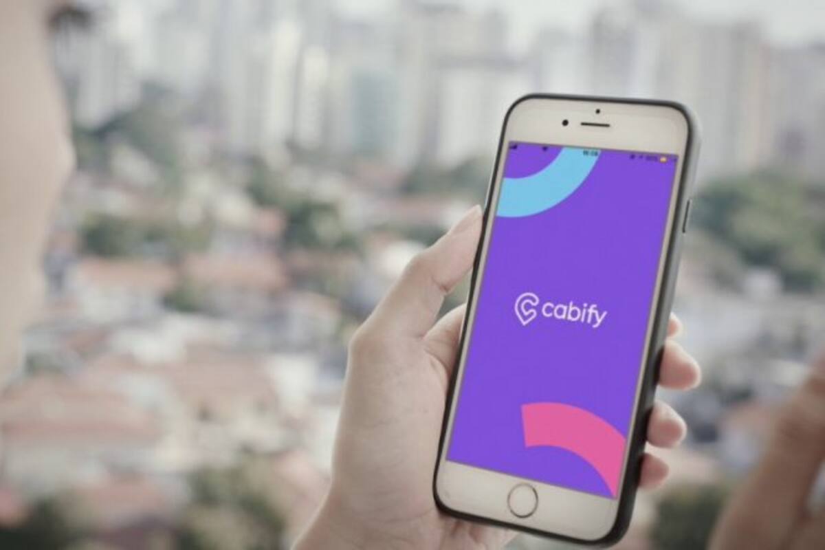 Acusan a chofer de Cabify de intentar dormir a usuarias con formol