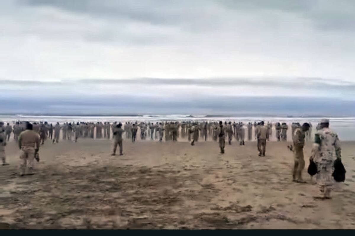 Revelan videos del momento en el que los soldados ingresaron al mar en Ensenada