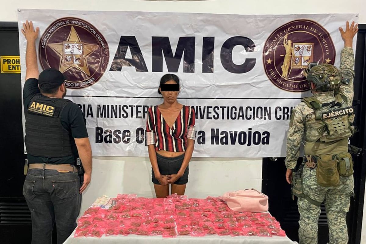 Capturan en Navojoa, Sonora, a una mujer con 109 envoltorios de marihuana durante un recorrido de la AMIC y la SEDENA en la colonia Allende