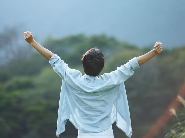 Qué dice la psicología sobre una persona que se siente mejor sola que en compañía