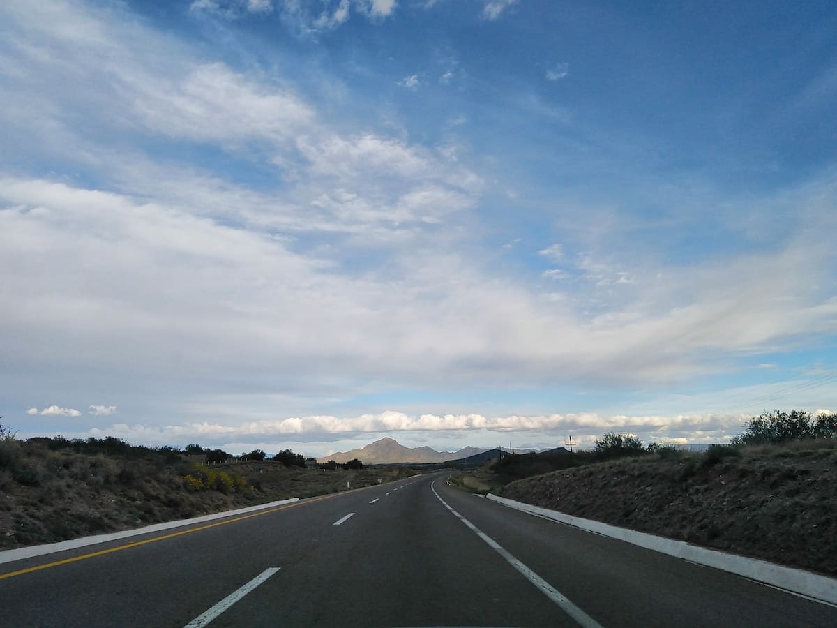 No existen denuncias formales ante la Fiscalía General del Estado (FGE) por intentos de robo perpetrados por hombres armados utilizando ponchallantas en la carretera a Tecate l Foto ilustrativa: Pixabay