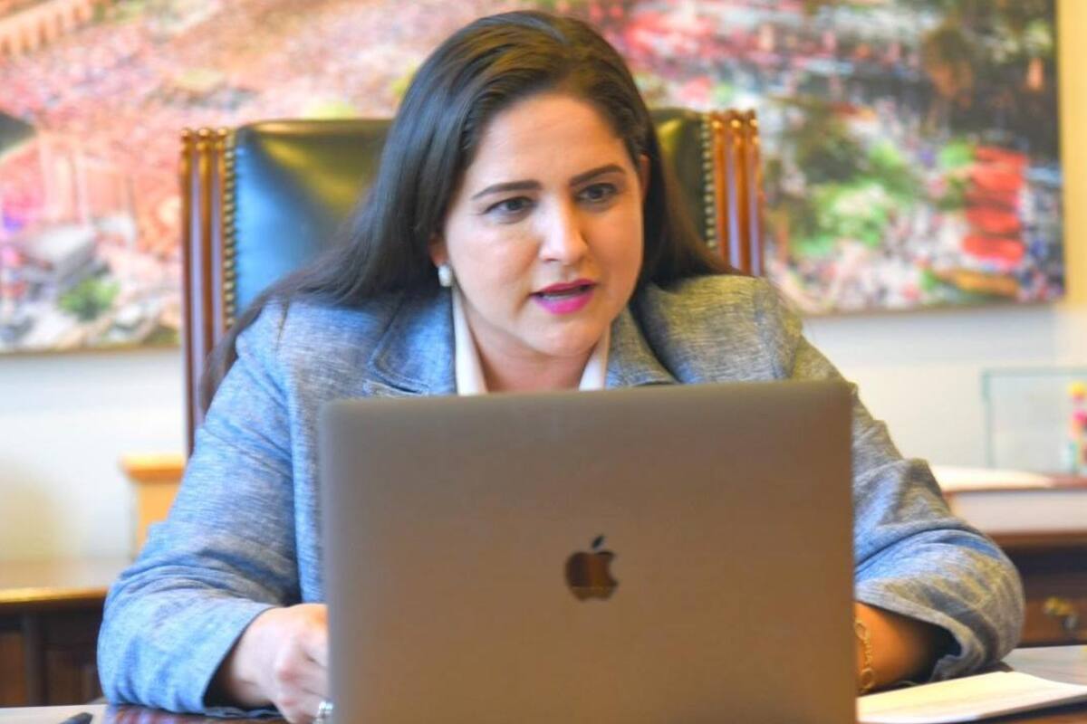Tenemos "un gobierno transparente" que contribuye a la competitividad de Hermosillo: Célida López