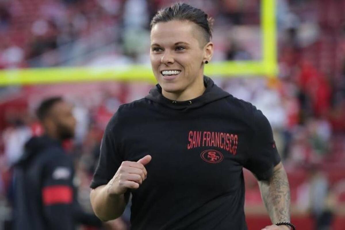Katie Sowers, primera mujer que podría ganar el Super Bowl con 49ers
