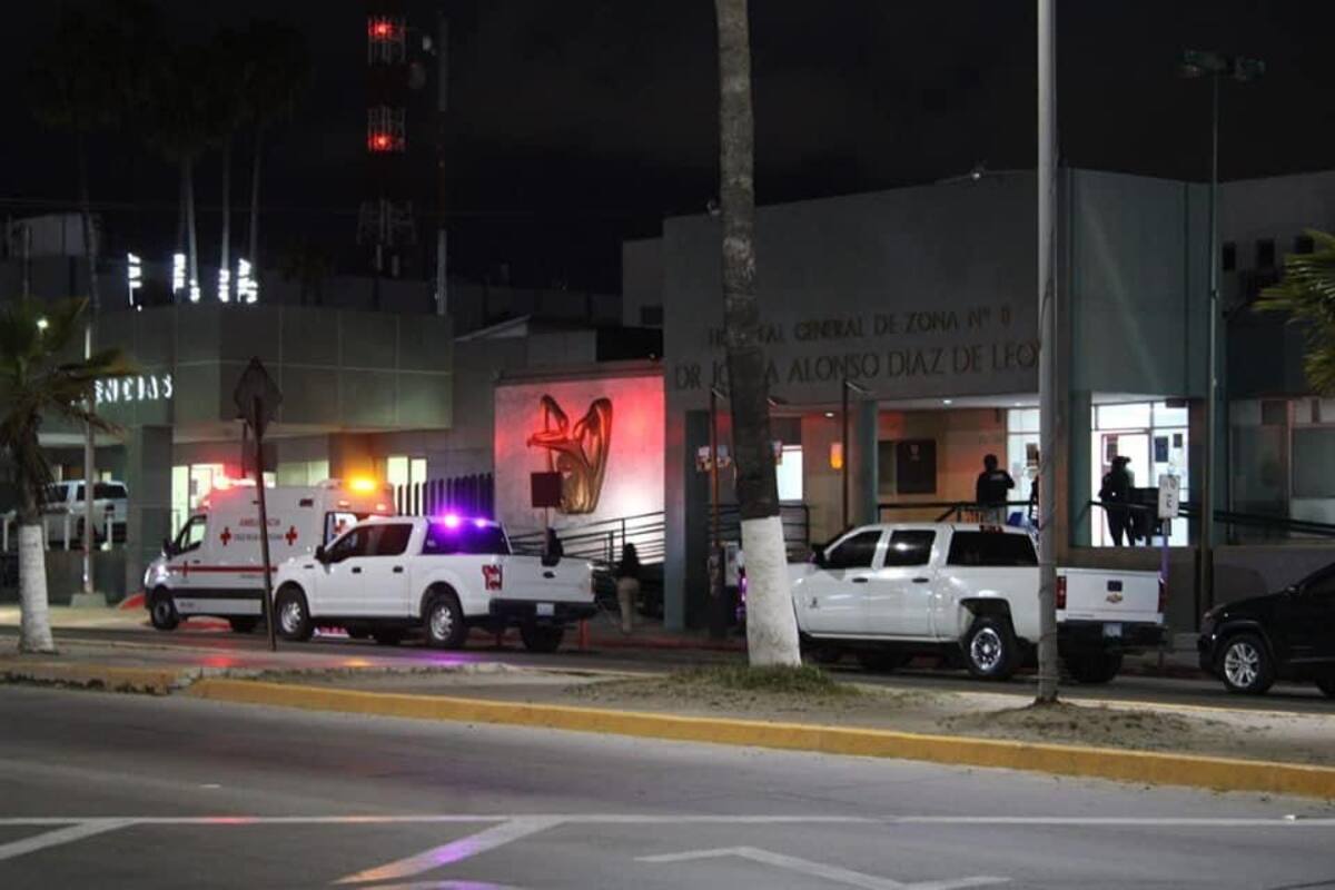 Balean a dos policías de GESI en Ensenada