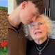 Abuela influencer se vuelve viral en redes: a los 81 años empezó a jugar Minecraft para pagar el tratamiento contra el cáncer de su nieto