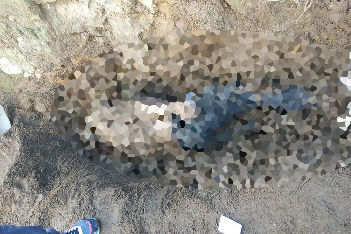 Encuentran 5 cuerpos en narcofosa