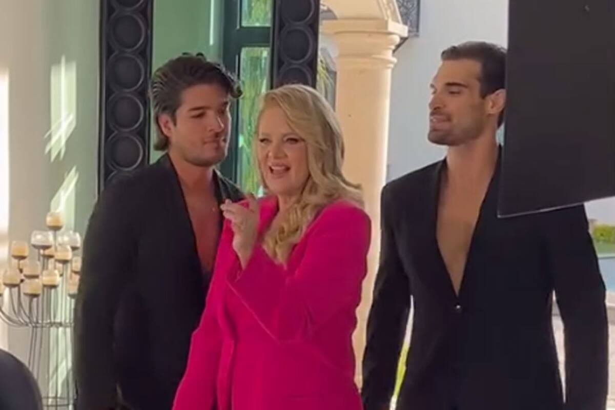 Érika Buenfil regresa a la escena musical con ‘Colágeno’
