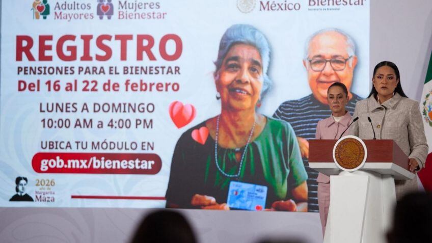 Ariadna Montiel Reyes presenta el nuevo calendario de registro para Pensión Adultos Mayores y Pensión Mujeres Bienestar. Foto: Cuartoscuro