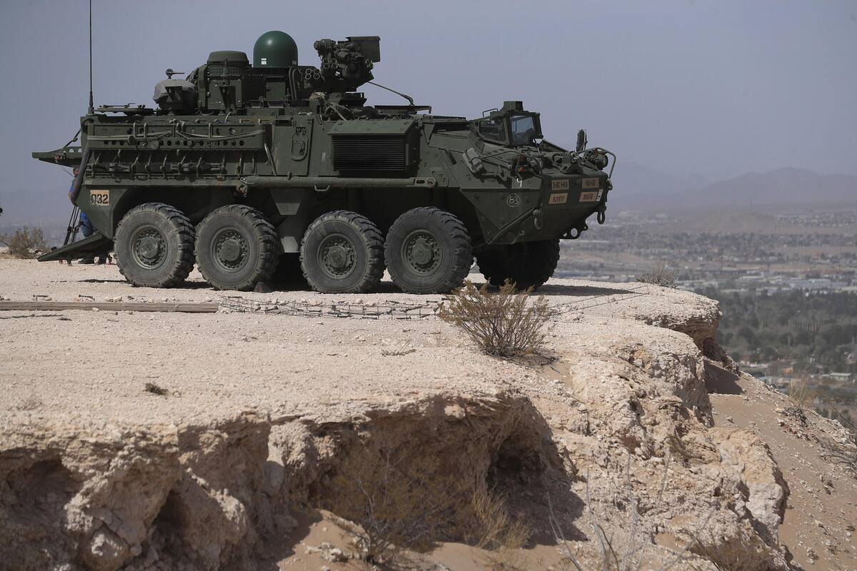Presencia de tanques tipo Stryker en frontera entre Texas y Ciudad Juárez genera preocupación: ¿Para qué se utilizan?