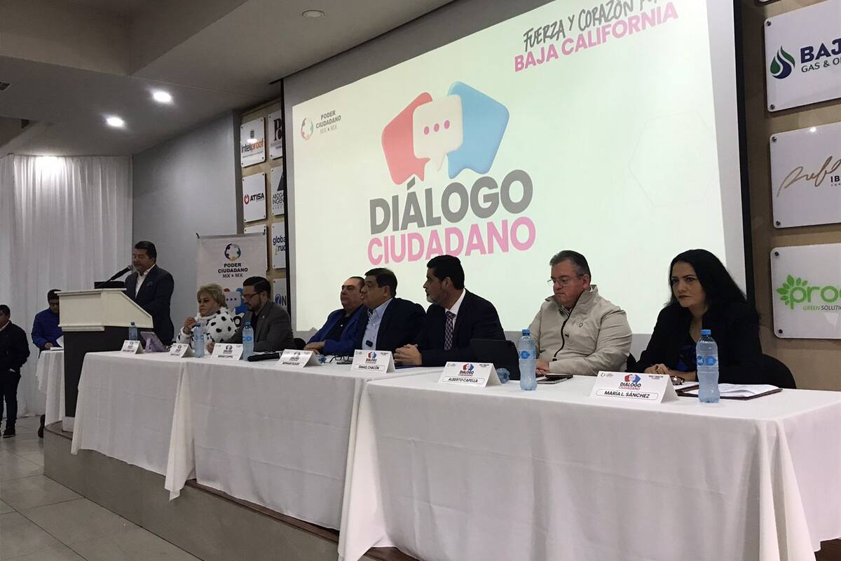 Precandidatos dialogan sobre futuro de Tijuana