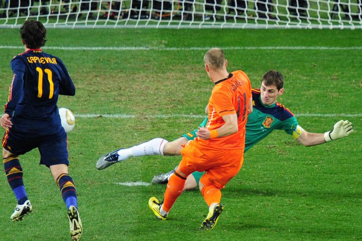 Iker Casillas opina que su mejor atajada fue a Arjen Robben en Sudáfrica 2010