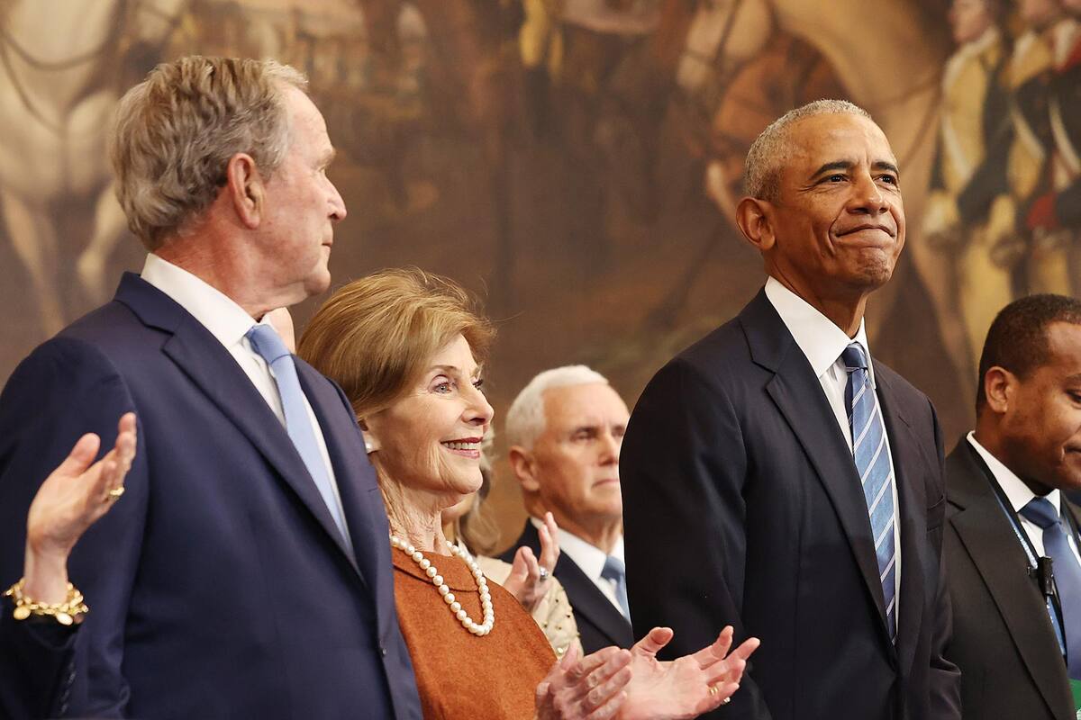 Los Bush junto a Barack Obama en la toma de protesta de Donald Trump el 20 de enero del 2025. | Crédito: EFE