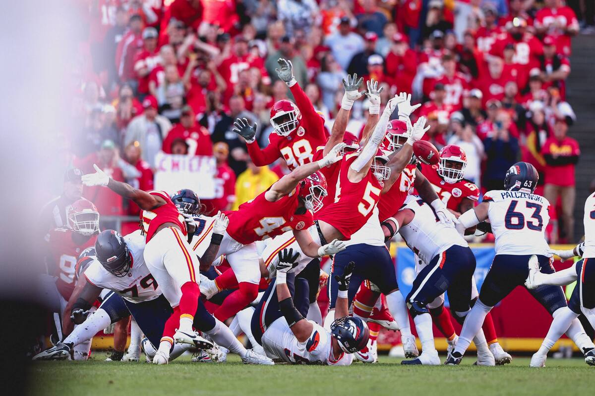¡Siguen invictos, 9-0! Chiefs vienen de atrás para vencer a Broncos