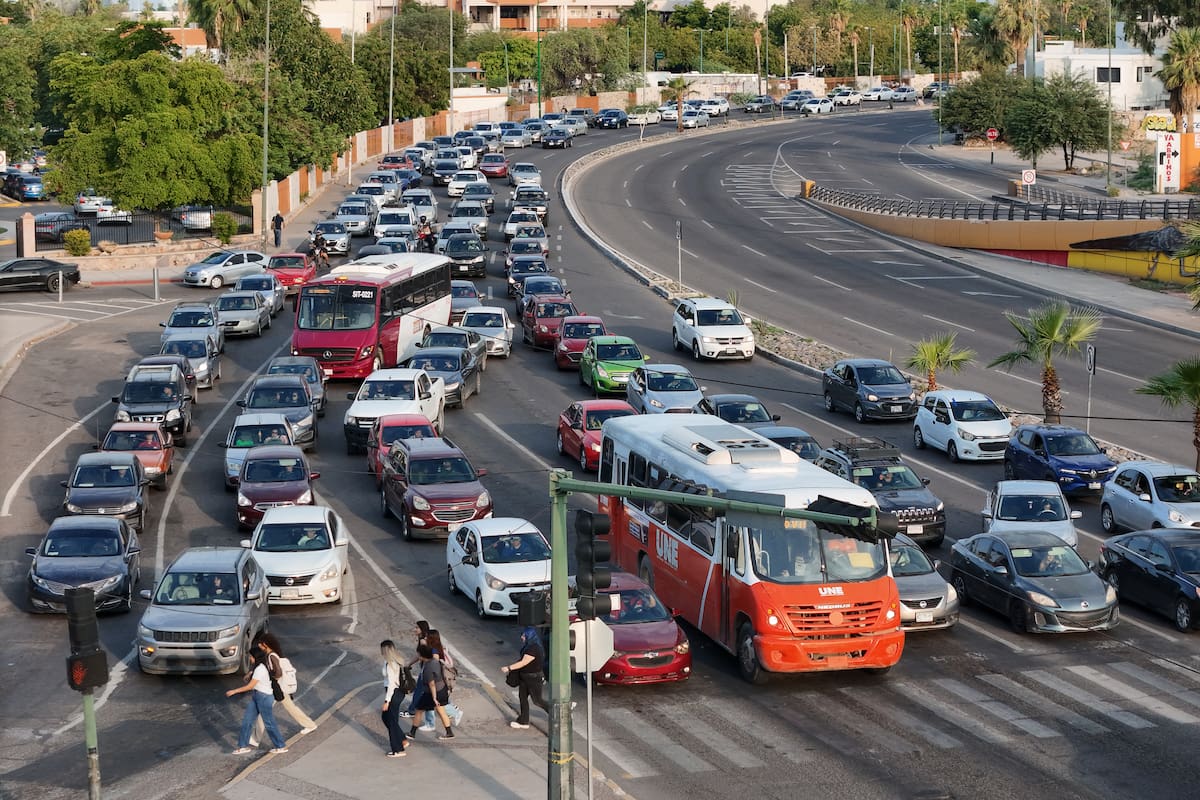 Regreso a clases aumenta tráfico en principales vialidades de Hermosillo