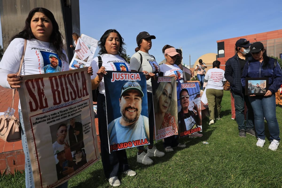 Familiares de víctimas de atropellamiento exigieron cárcel efectiva y el fin de la impunidad en casos relacionados con alcohol y volante. Foto: Sergio Ortiz