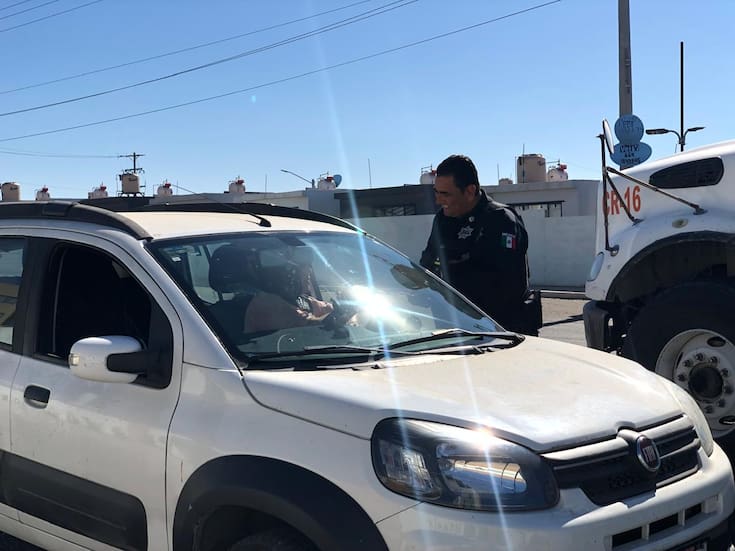 Ciudadanos pueden videograbar a policías durante revisiones, asegura comisario en Hermosillo