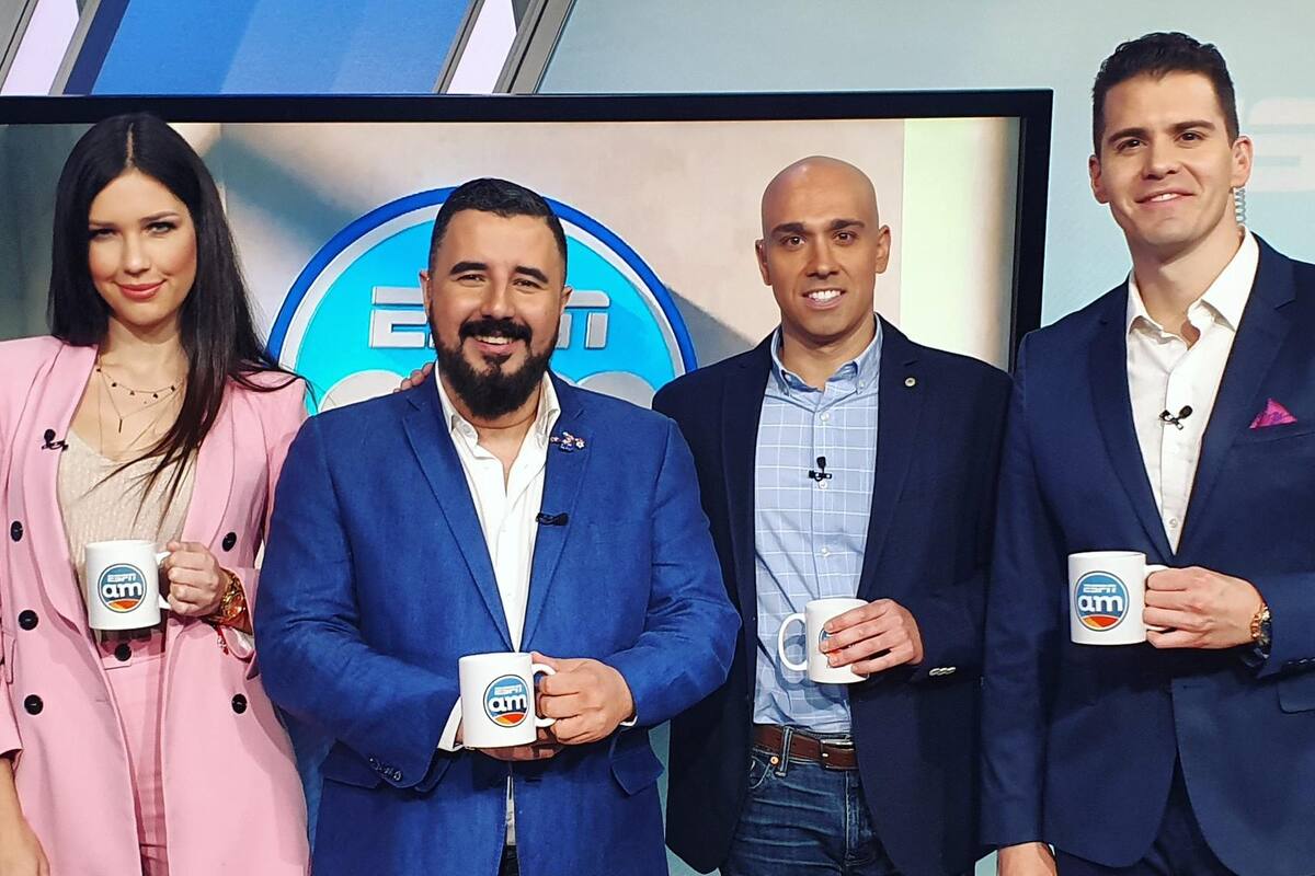 ¿Se va? Álvaro Morales se despide y compañeros de ESPN le dan el adiós