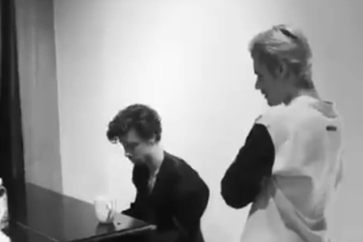 Sorprende Scooter Braun tras publicar un video de Justin Bieber y Shawn Mendes cantando juntos
