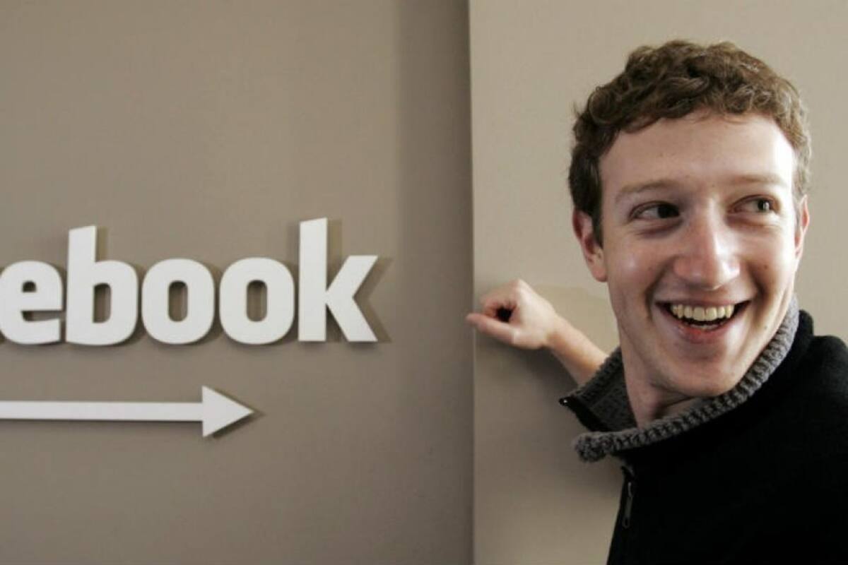 Presume Zuckerberg su puntería de lanza