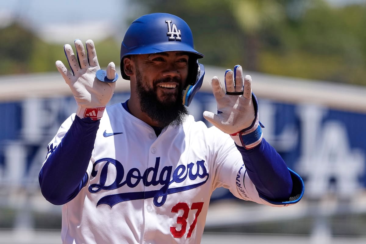 Teoscar Hernández queda en agencia libre, ¿le gustaría continuar en los Dodgers?