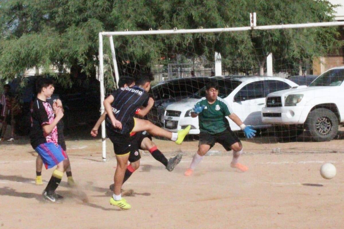 Dunas perfecto en Torneo Vida AC