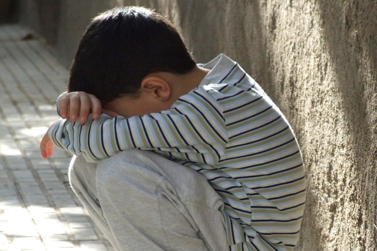 Son depresión y ansiedad trastornos más comunes en menores de edad
