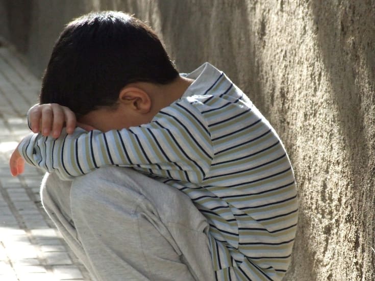 Son depresión y ansiedad trastornos más comunes en menores de edad