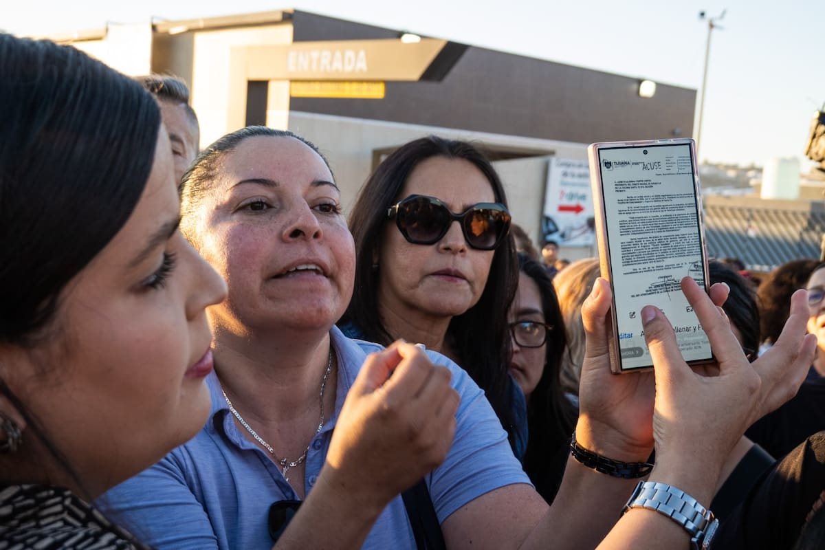 Vecinos de Santa Fe manifestaron su rechazo al panteón municipal número 15, lo que llevó al Ayuntamiento de Tijuana a detener el proyecto. Foto: Border Zoom