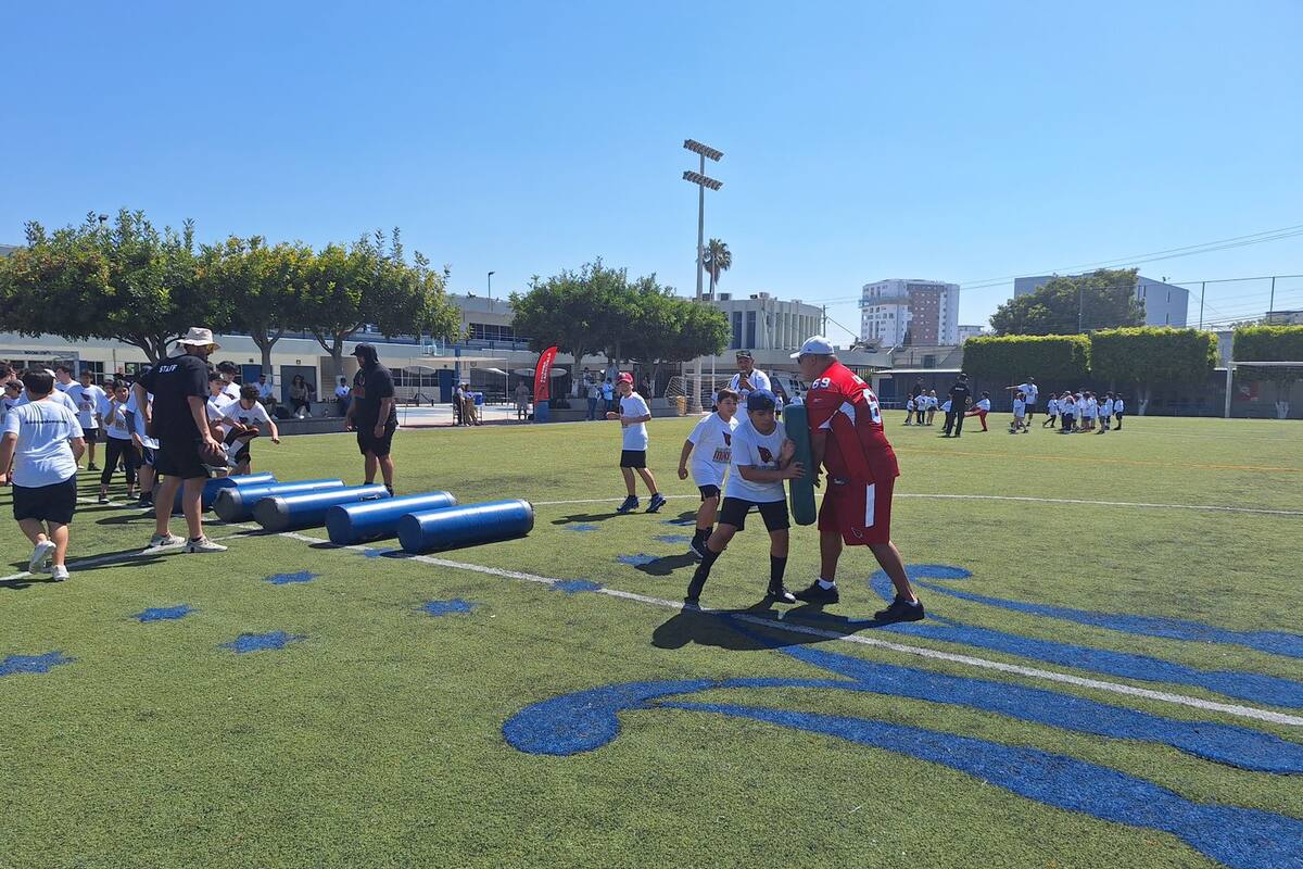 El Kids Camp de los Cardenales de Arizona llegó a Tijuana