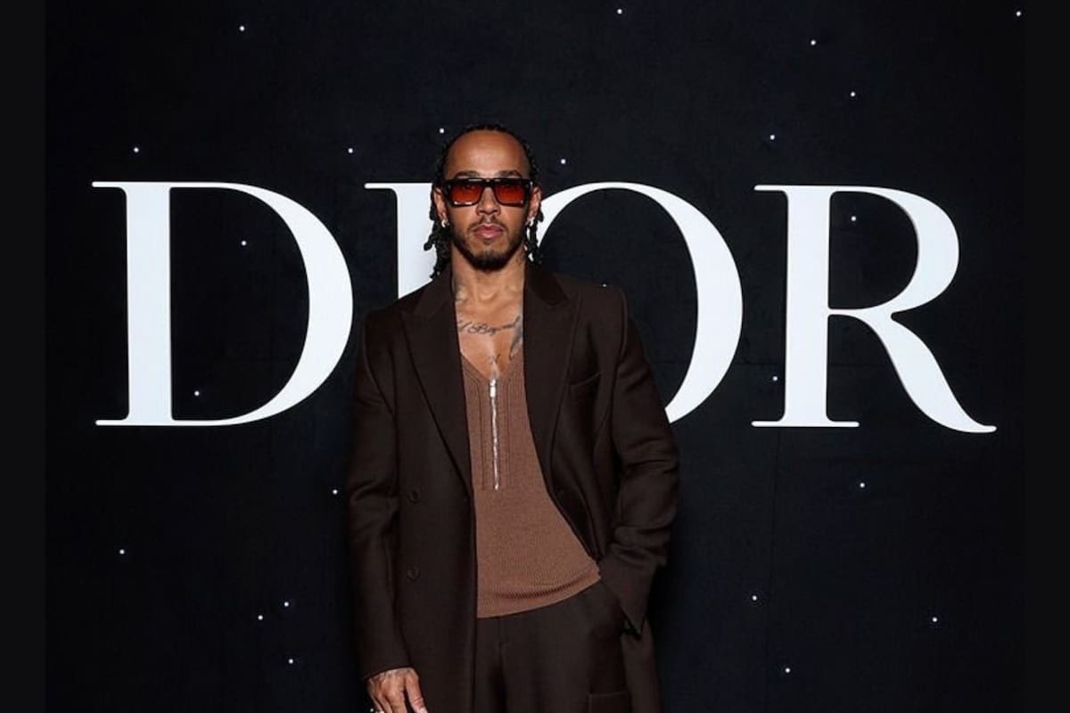 Lewis Hamilton debuta como diseñador y embajador de Dior