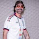 ¿Cuánto tendría que pagar Alejandro Fernández si se equivoca al cantar el Himno Nacional en el Mundial 2026?