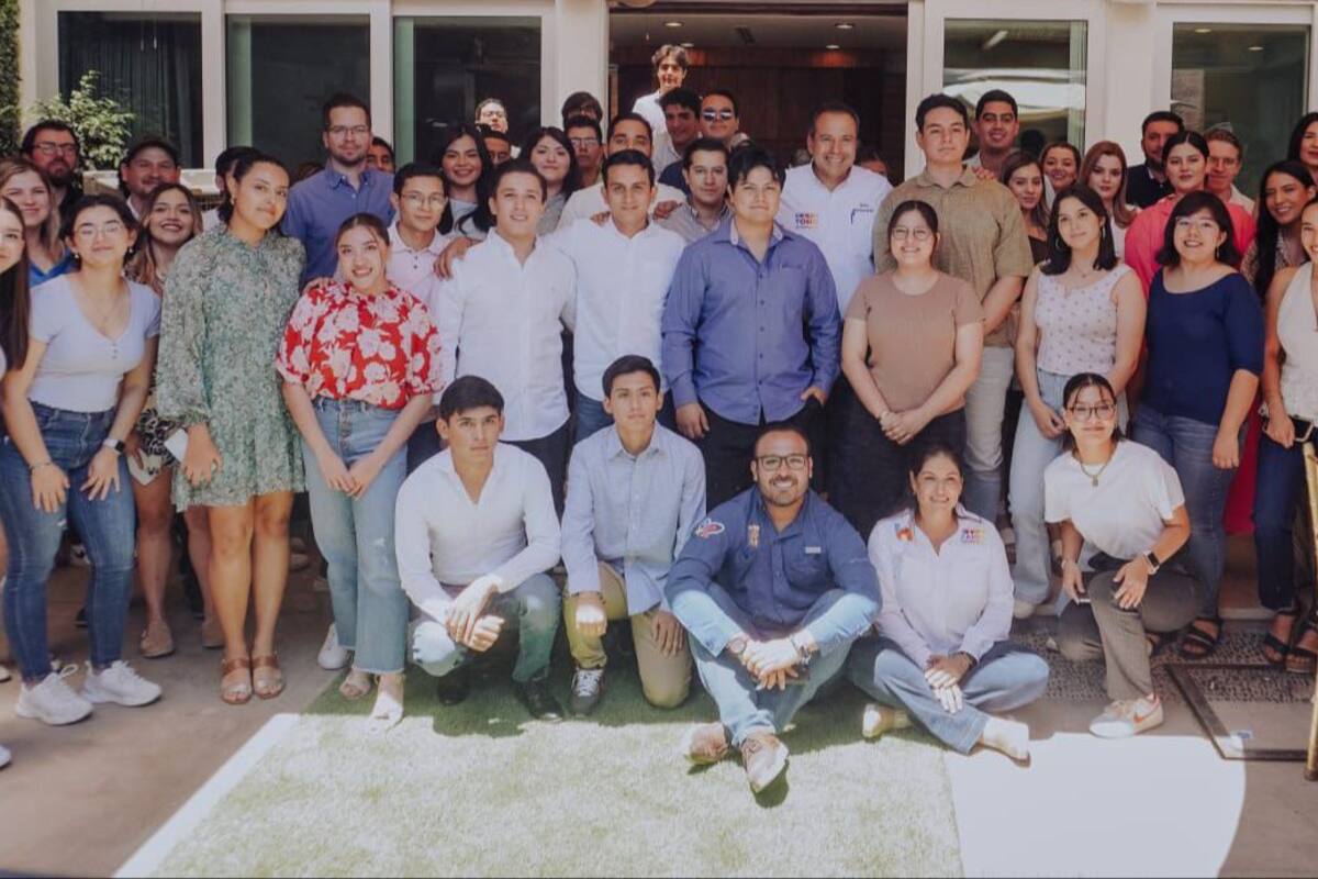 Promete Astiazarán más apoyo a jóvenes emprendedores