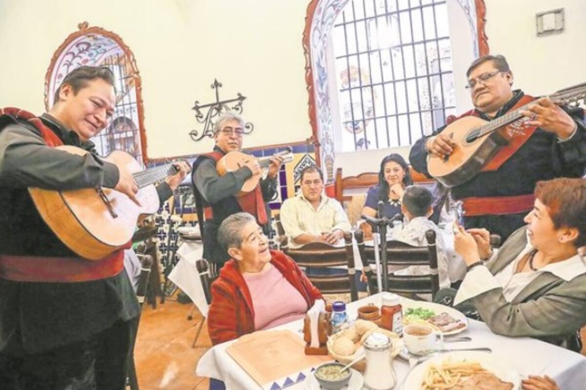 Pese austeridad de AMLO, gastan millones de pesos en festejos
