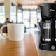 Mercado Libre rebaja la cafetera Oster de 12 tazas a $359.10 pesos, una opción con filtro lavable y envío gratis que prepara el café en menos de cinco minutos según usuarios