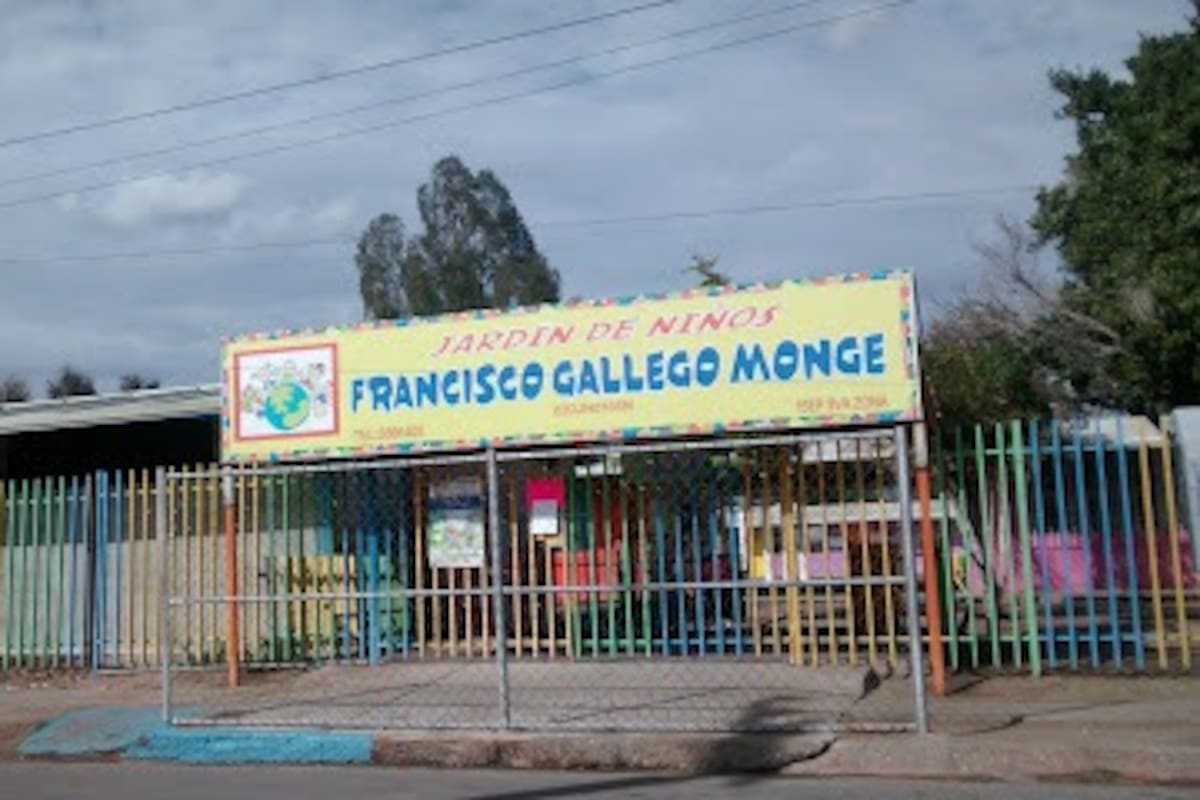 Madres de familia toman jardín de niños “Francisco Gallego Monge” por falta de intendente